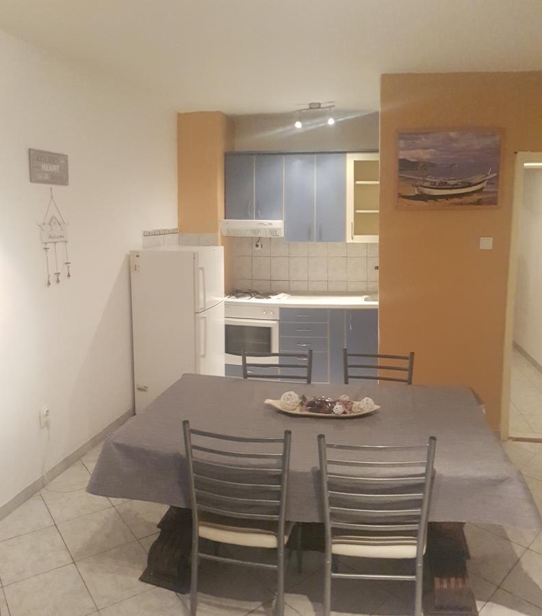 Apartman 4 Kilometar To City Centar Split Exterior photo